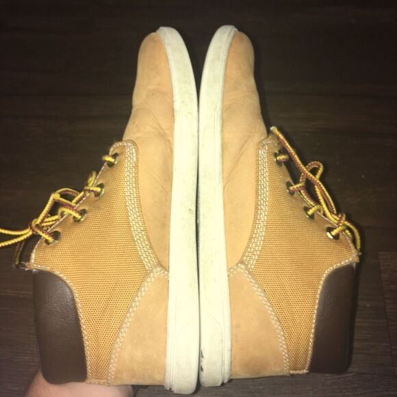 Timberland tan lace up size youth 12 hiking boots - Picture 3 of 4